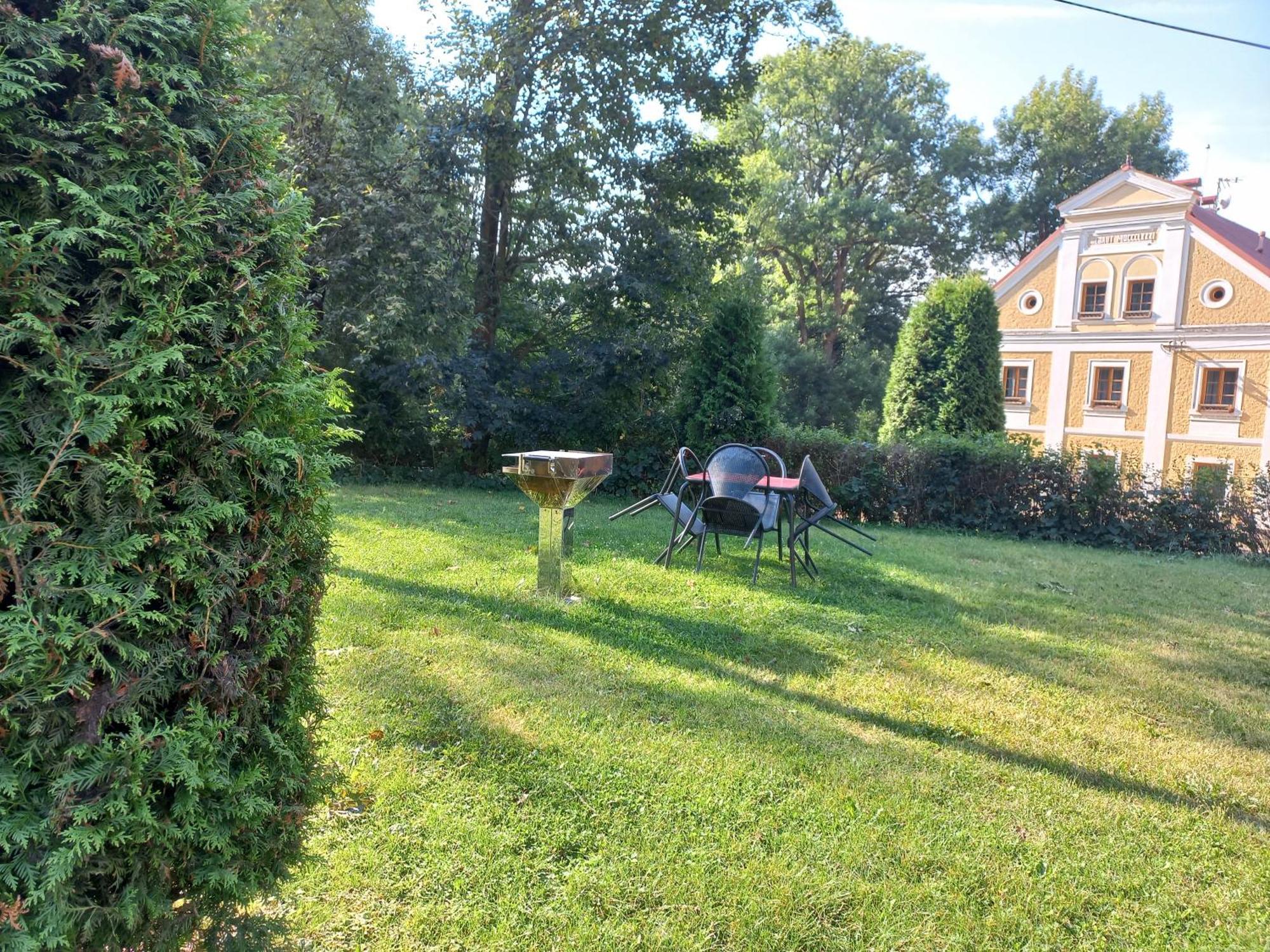 Hotel Resort Stein Cheb Εξωτερικό φωτογραφία
