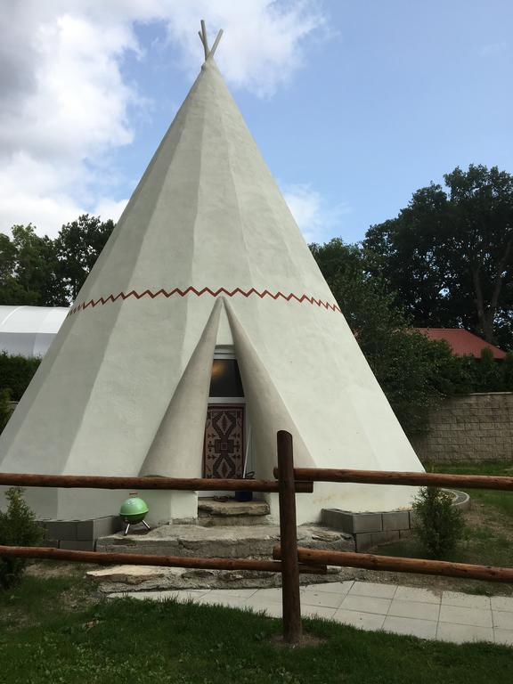 Hotel Resort Stein Cheb Εξωτερικό φωτογραφία