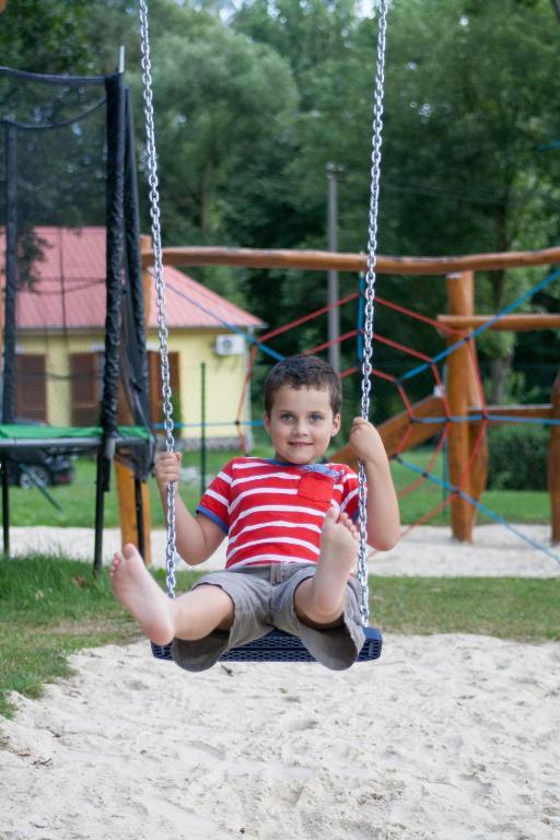 Hotel Resort Stein Cheb Εξωτερικό φωτογραφία