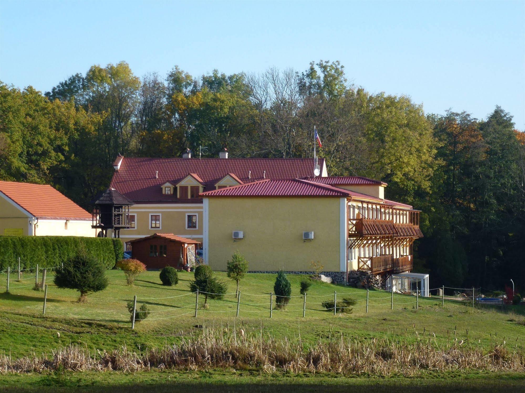 Hotel Resort Stein Cheb Εξωτερικό φωτογραφία