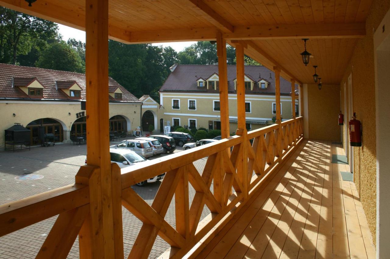Hotel Resort Stein Cheb Εξωτερικό φωτογραφία